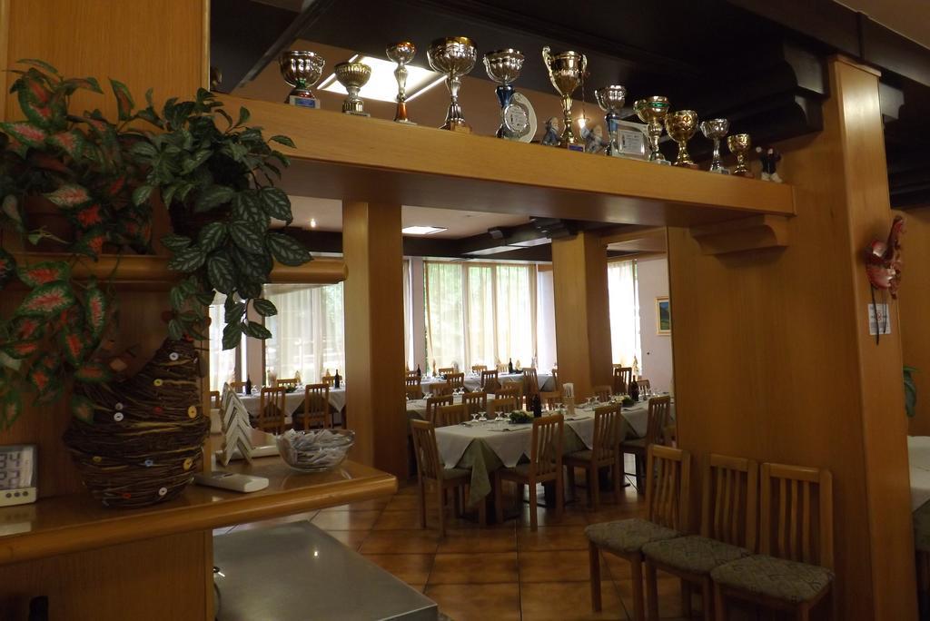Hotel Concordia Levico Terme Zewnętrze zdjęcie