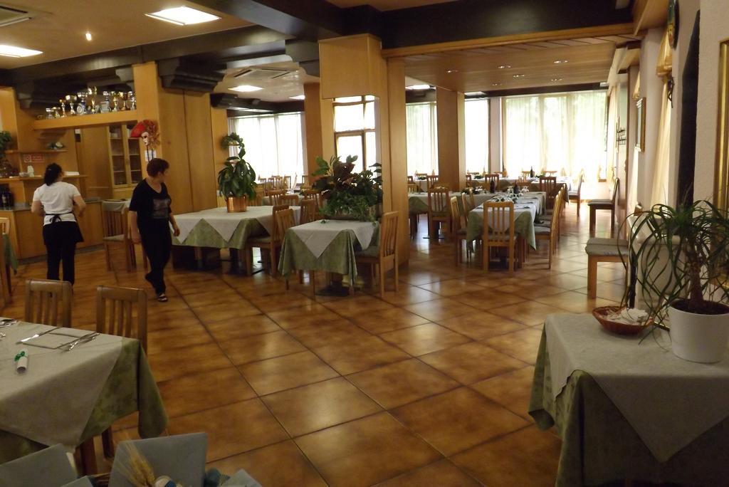 Hotel Concordia Levico Terme Zewnętrze zdjęcie