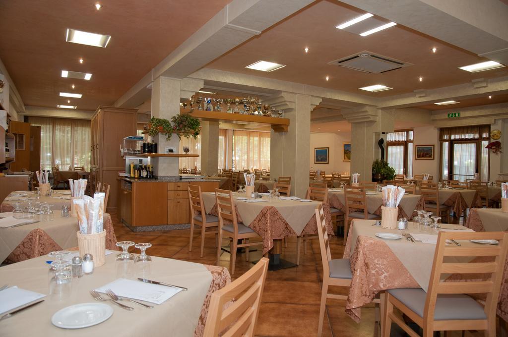 Hotel Concordia Levico Terme Zewnętrze zdjęcie